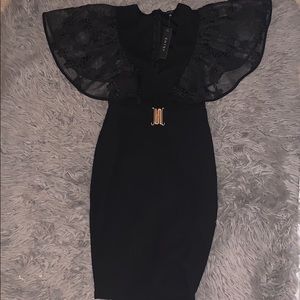 Beautiful black dress!